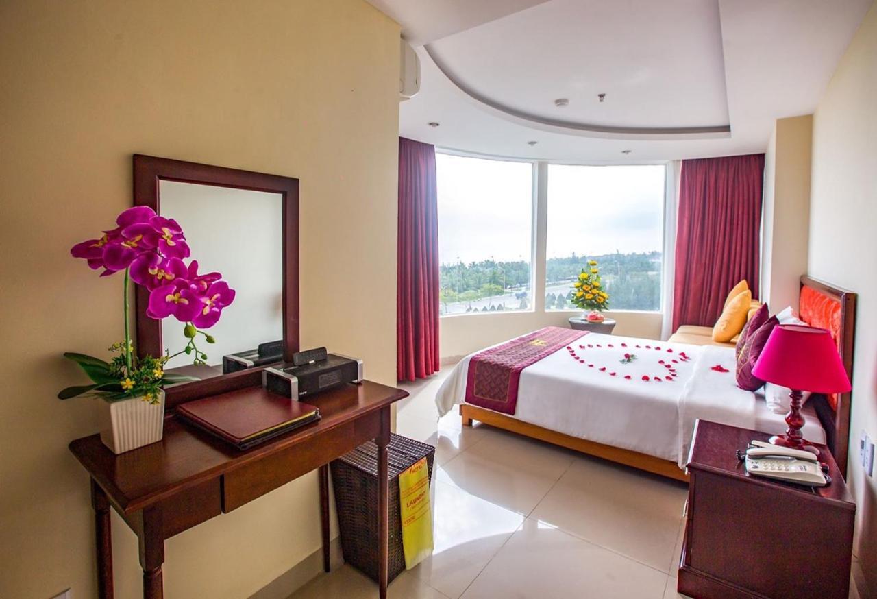 Grand Mango Hotel Дананг Экстерьер фото