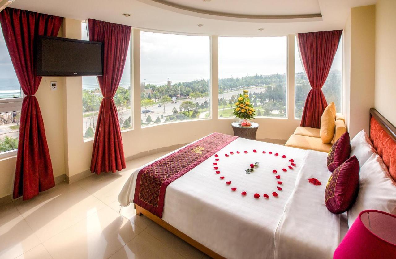 Grand Mango Hotel Дананг Экстерьер фото
