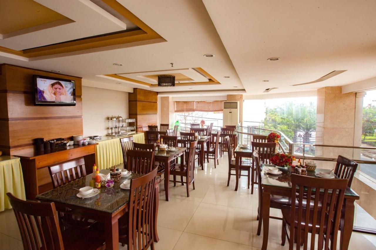 Grand Mango Hotel Дананг Экстерьер фото